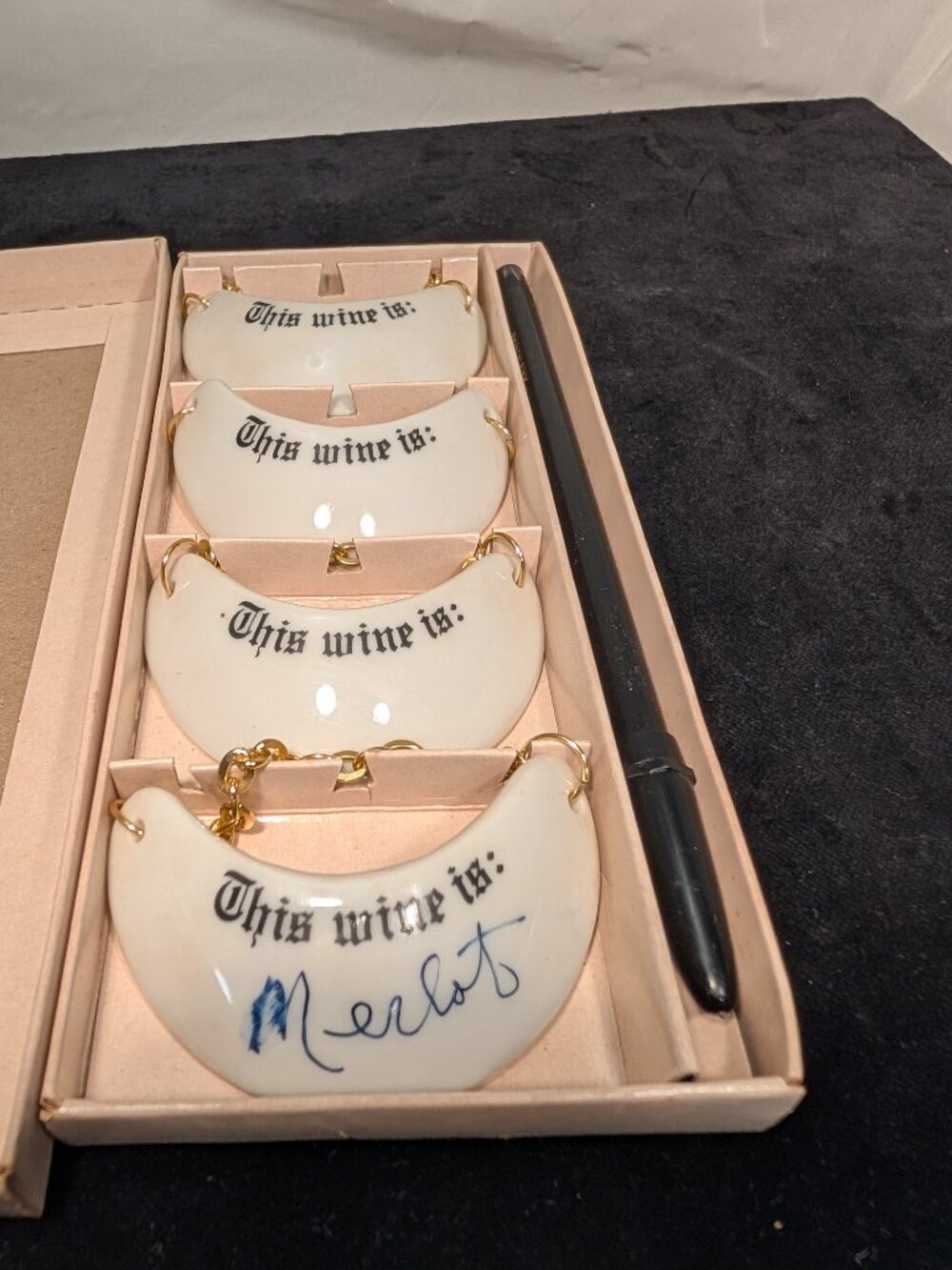 1 SET 4 VINTAGE PORCELAIN WINE BOTTLE TAG MARKERS    MADE BY SHAFFORD
